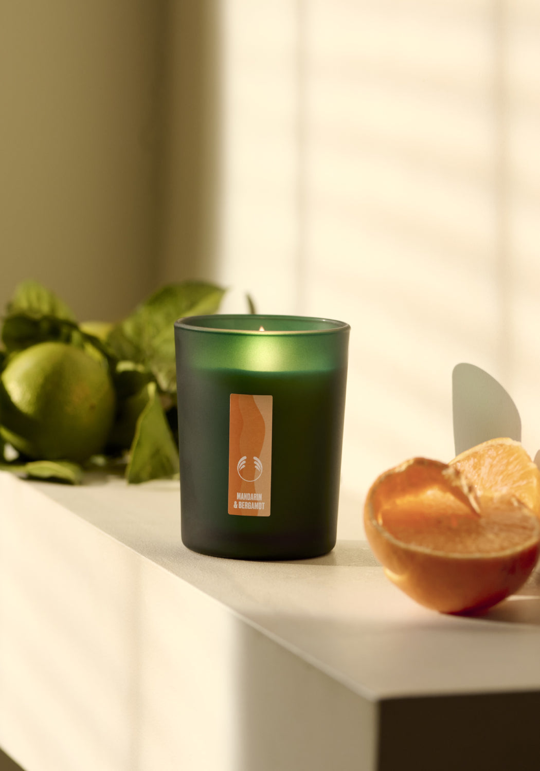 Boost Mandarin & Bergamot Uplifting Scented Candle